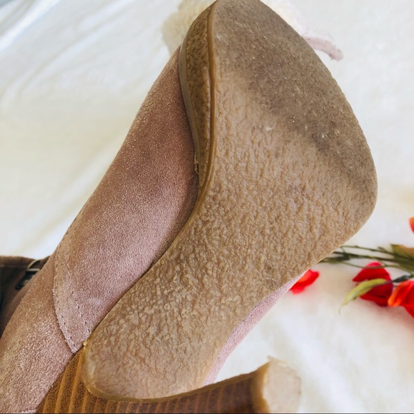 Laced up suede booties - Picture 7 of 13